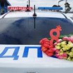 Сотрудники Госавтоинспекции Томского района провели акцию «С 8 марта поздравляем – ПДД не нарушаем!». Сотрудники Госавтоинспекции Томского района провели акцию «С 8 марта поздравляем – ПДД не нарушаем!».